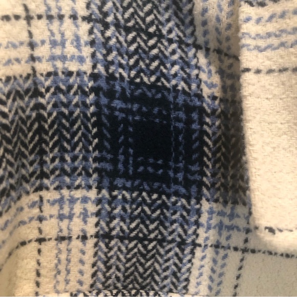 Shaket Time and Tru Large Jacket - Picture 2 of 9